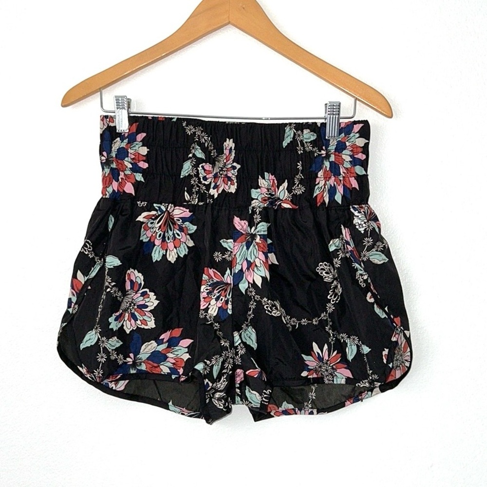 Free People The Way Home Shorts - Picture 5 of 9